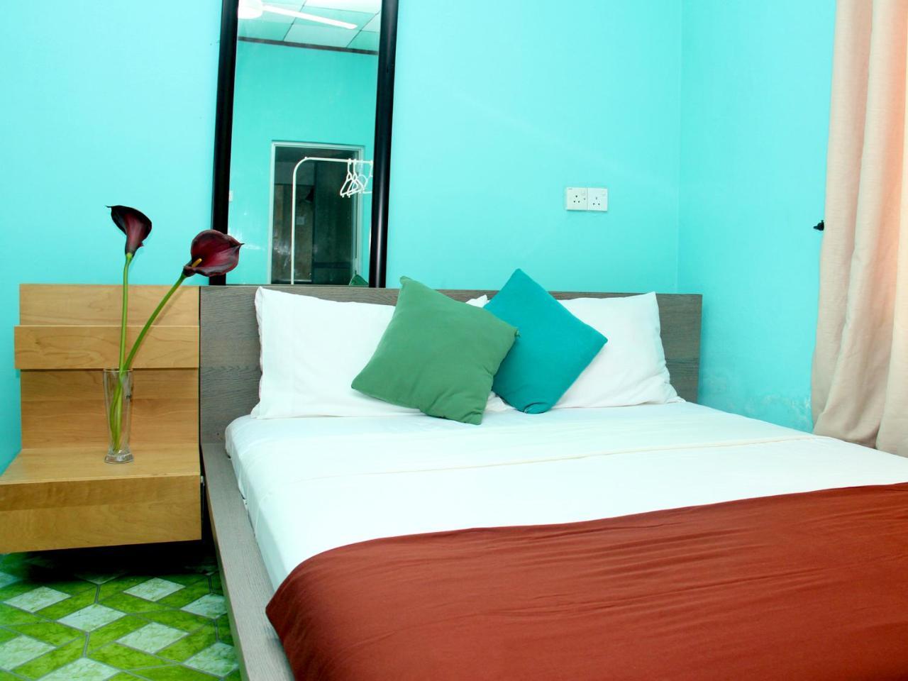 Marina Resort Mirissa Bagian luar foto